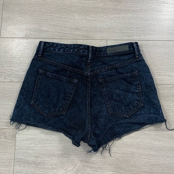 GRLFRND Cindy Clay Jean Shorts - Picture 3 of 15